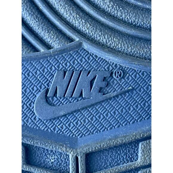 Nike Air Jordan 1 Mid SE Women's Noble Green Lace Up Athletic Sneakers Shoes 5.5 - Picture 6 of 6